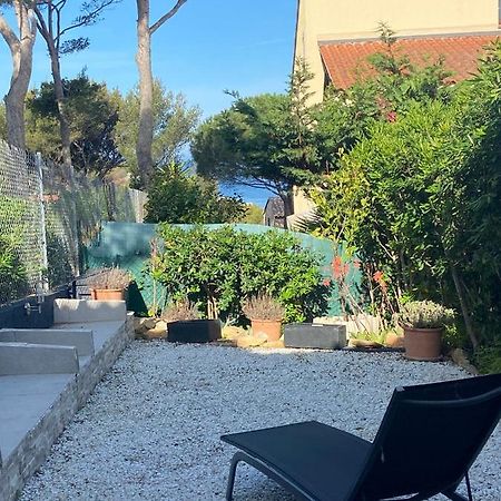 Logement Entier T2 Climatise, Parking Gratuit, Jardin, Plage A 2Min A Pied Sanary-sur-Mer Dış mekan fotoğraf