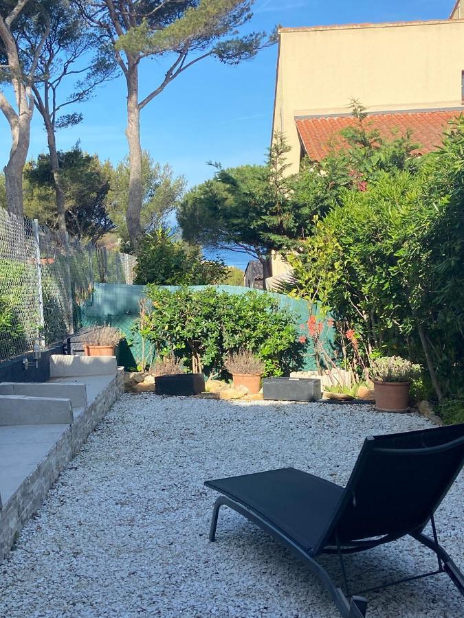 Logement Entier T2 Climatise, Parking Gratuit, Jardin, Plage A 2Min A Pied Sanary-sur-Mer Dış mekan fotoğraf